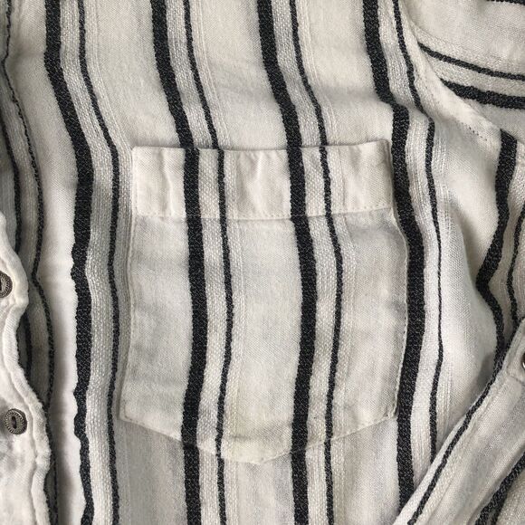 Lucky Brand Womens Top Shirt White Black Striped Roll Tab Sleeve Pocket Small - Picture 13 of 16